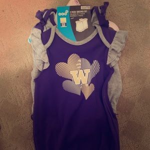 Washington Huskies 2pc romper set